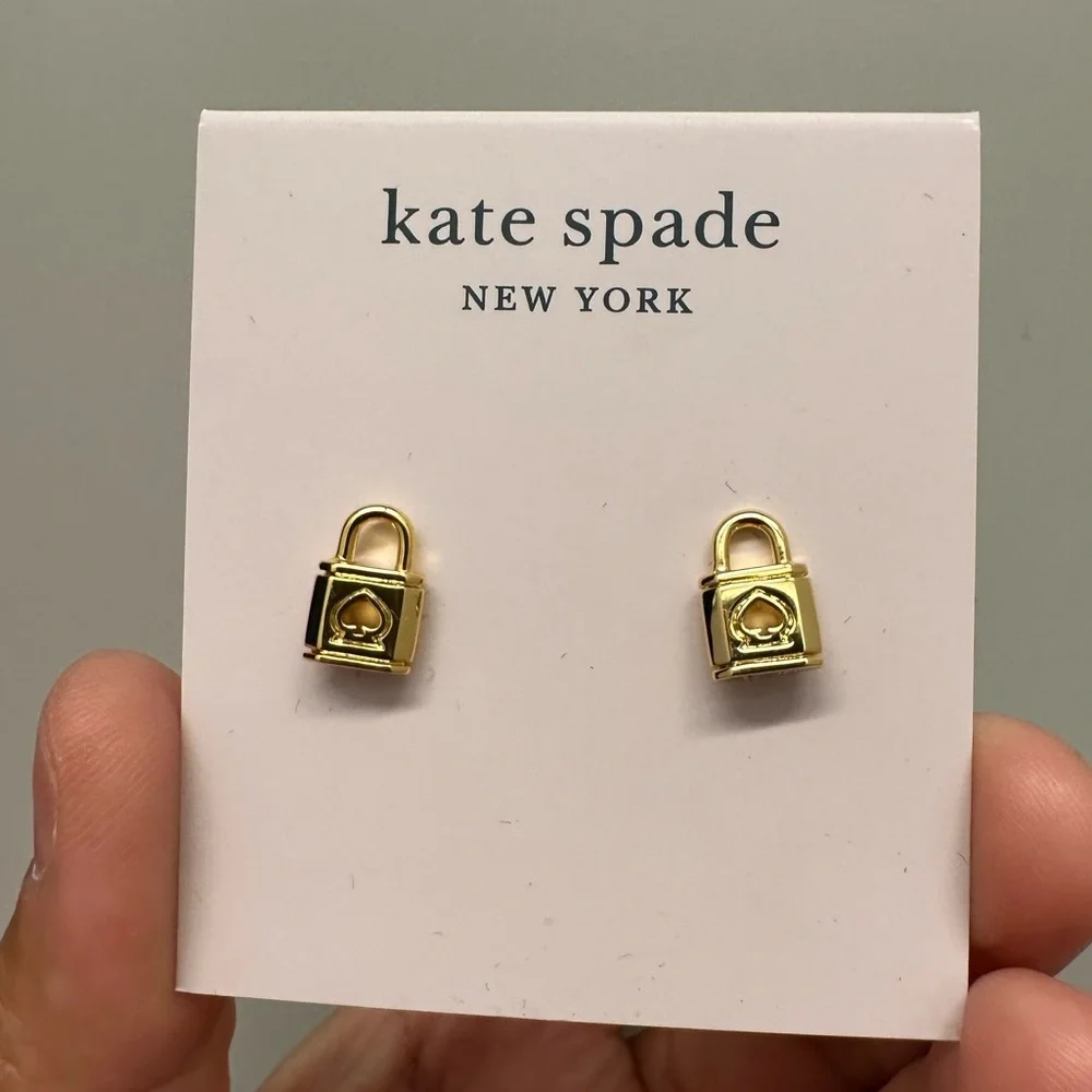 NWOT Kate Spade ♠️ 🔒 studs earrings